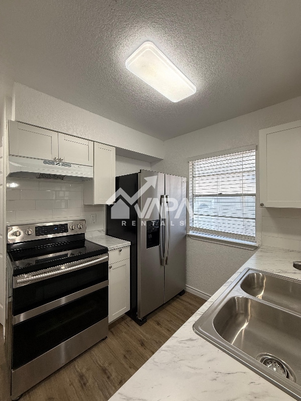 Photo - 7131 Rolling Hills Ln