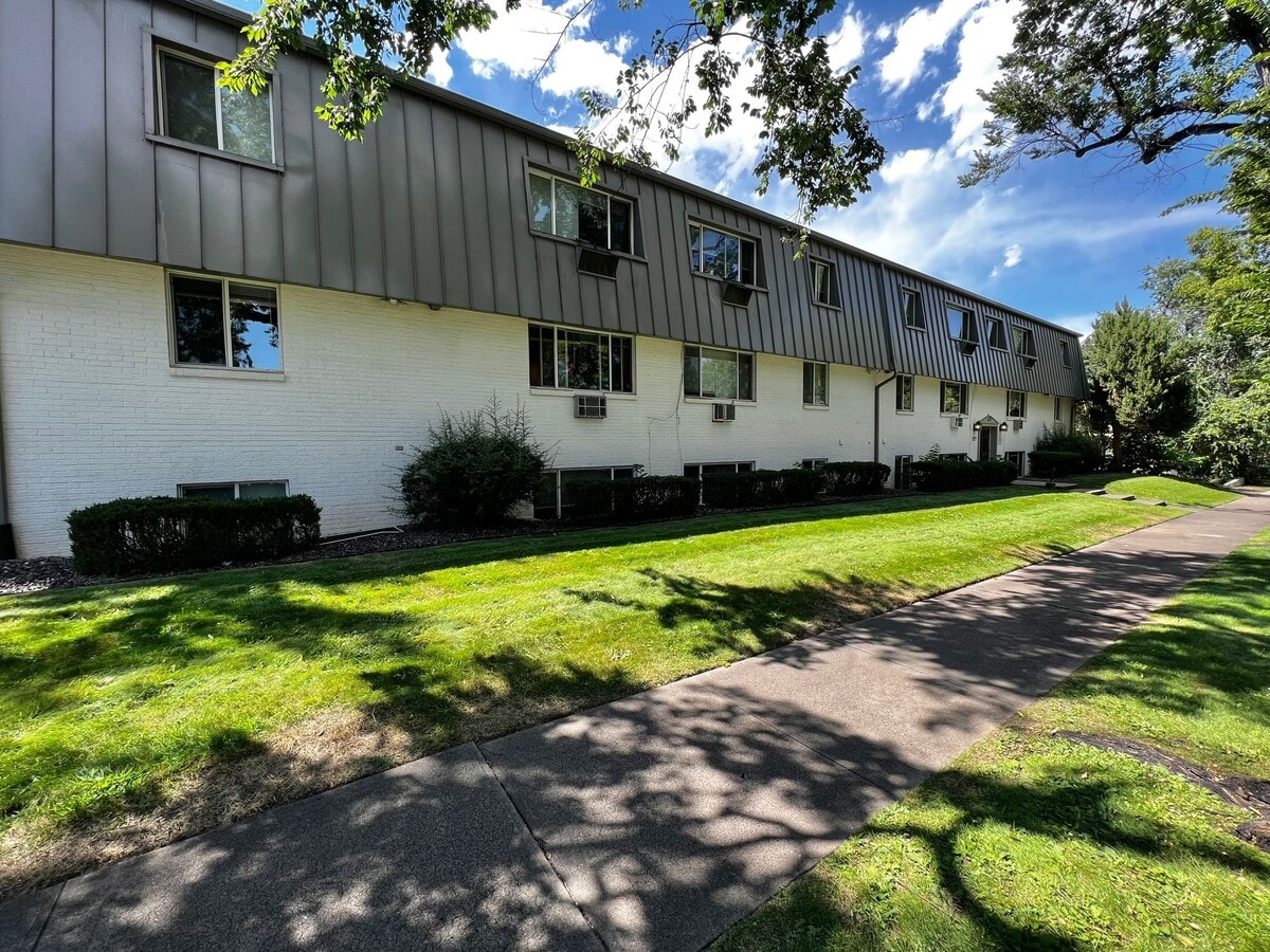 Photo - Mathews327 (KC-RB)