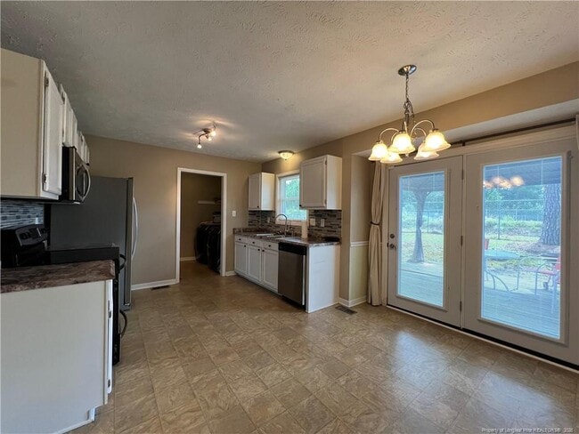 Photo - 420 Mangum Ct