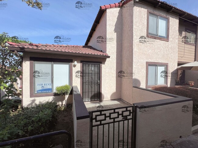 3 Bed/2 Bath Two Story Townhome in Gated C... - 3 Bed/2 Bath Two Story Townhome in Gated C...