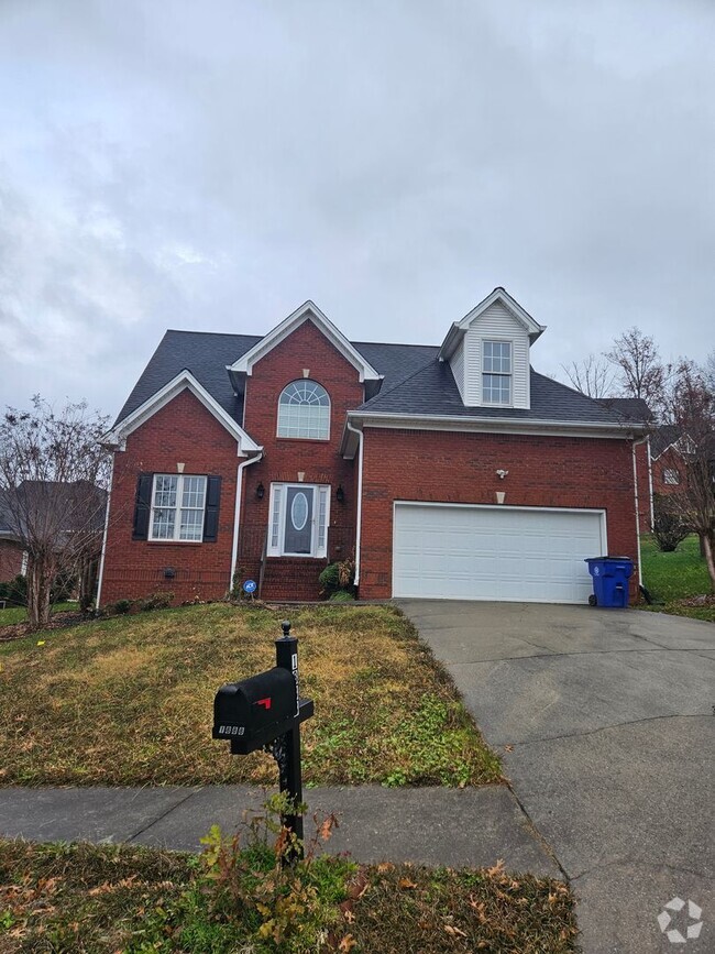 Building Photo - Beautiful Brick Home