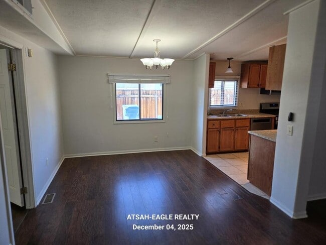 Photo - 153 Cll Hermosa