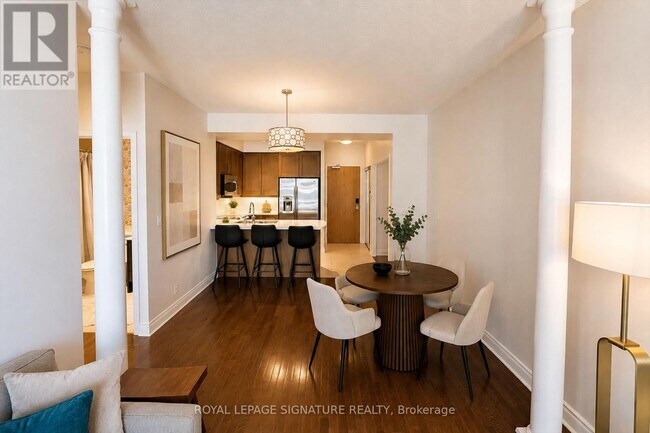 Photo - 1910 Lake Shore Blvd W Unit 1109