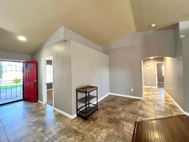 Photo - 427 Woodlands Meadow Ct