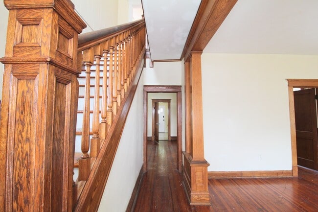 Photo - 609 Collicello St
