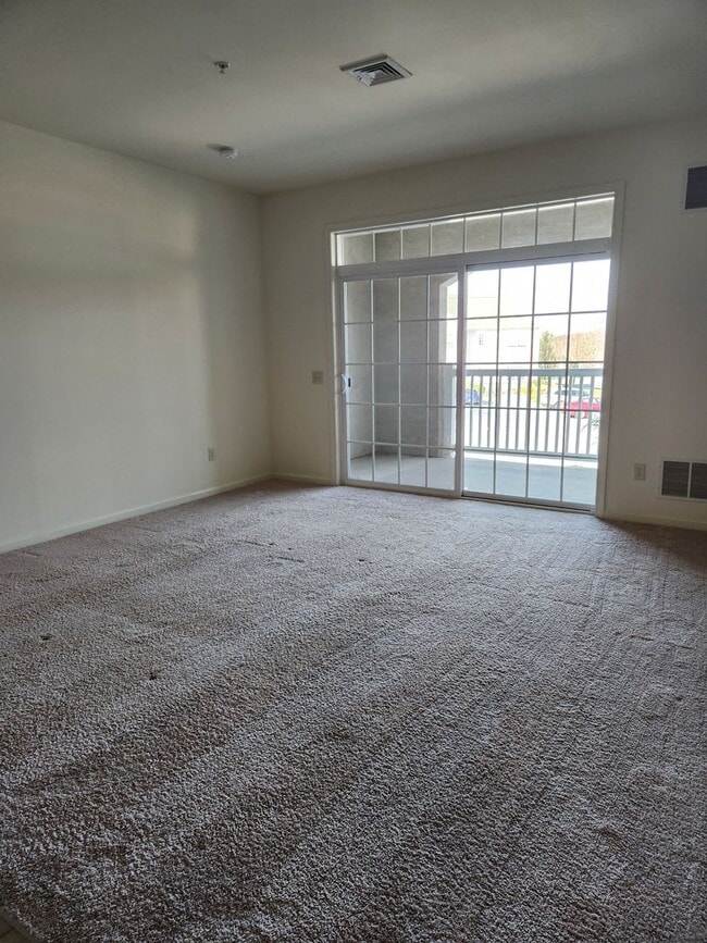 Photo - Sutherland Village