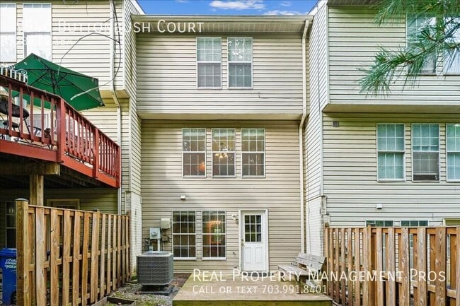 Photo - 9546 Buttonbush Ct