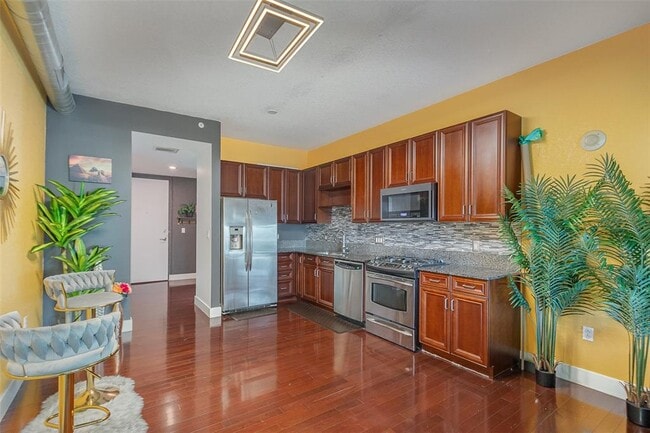 Photo - 150 E Robinson St Unit 425