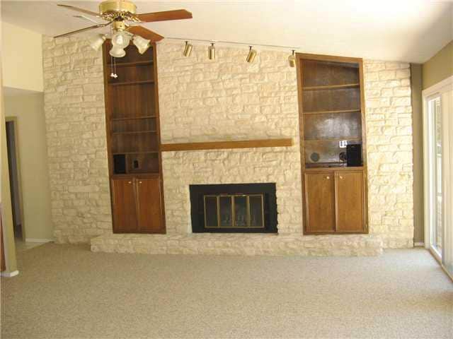 Photo - 2001 Manana St