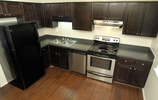 Coach House Apartments