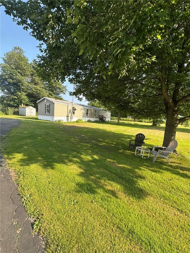 Photo - 5676 NY-14
