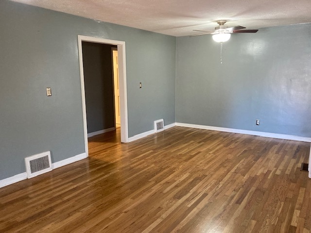 Photo - 2203 W Division St House