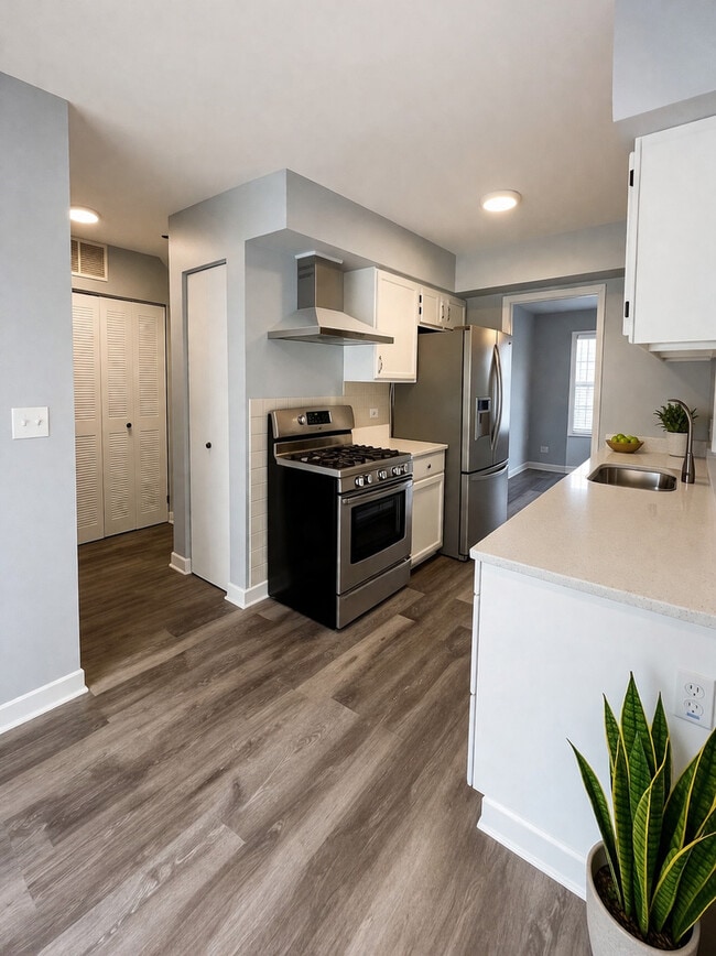 Photo - 404 Lauren Ln