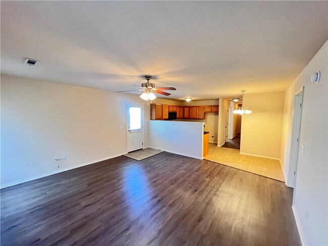 555 Cascade Cir