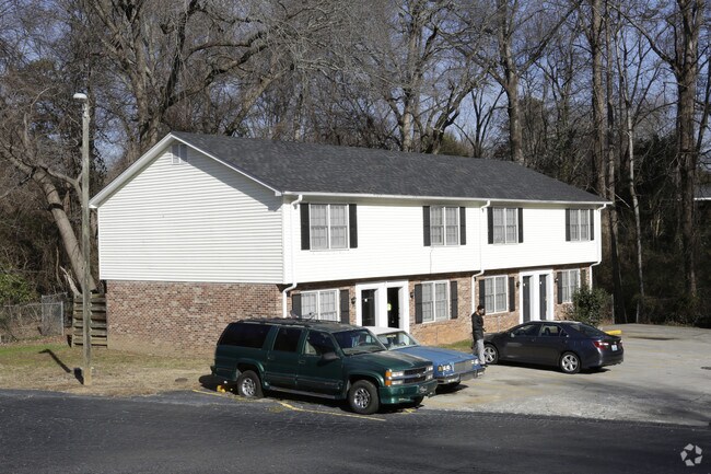 Cliffwood Terrace Townhouse Apartments - Cliffwood Terrace Townhouse Apartments