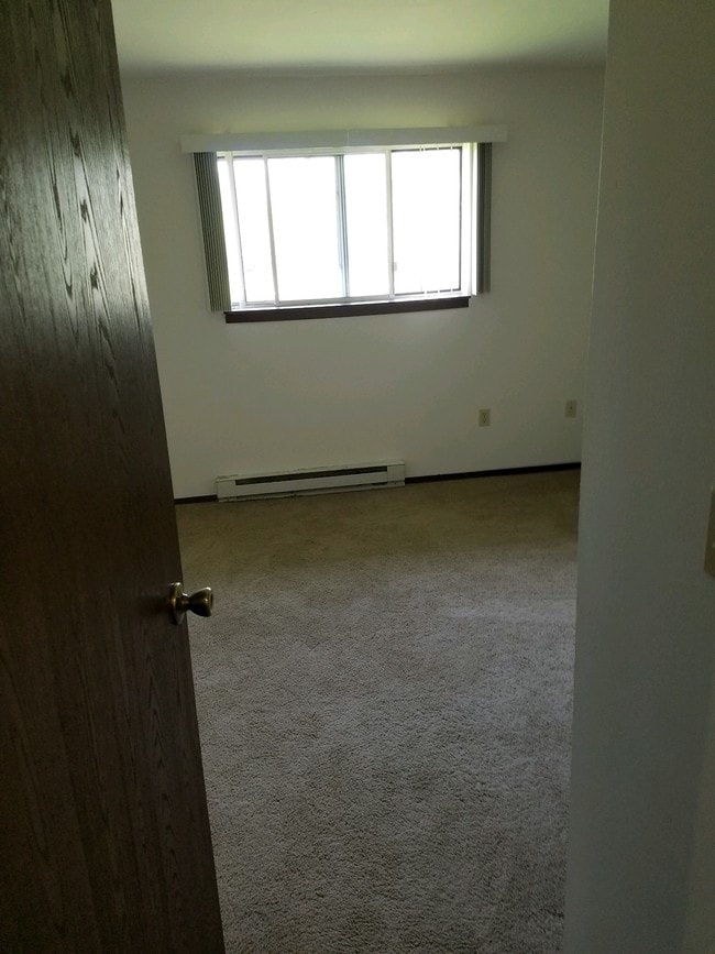 Lake Park Apartments