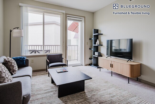 Photo - 5200 Iron Horse Pkwy Unidad FL5-ID1781