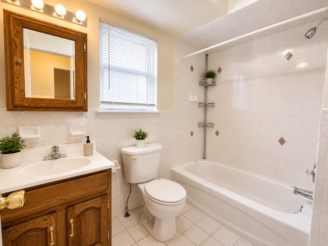 Photo - 89 Highland Ave
