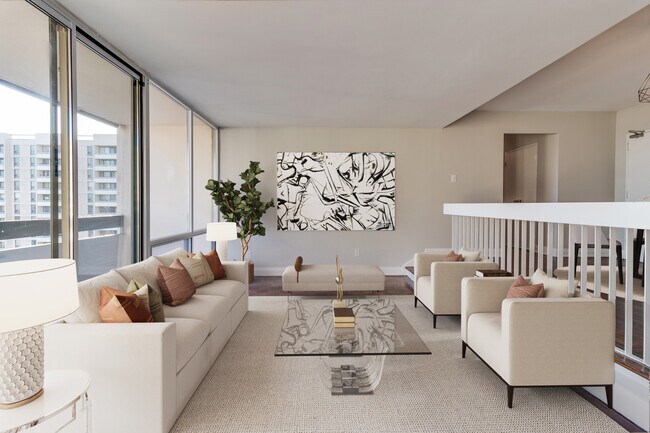 Photo - The Roselawn