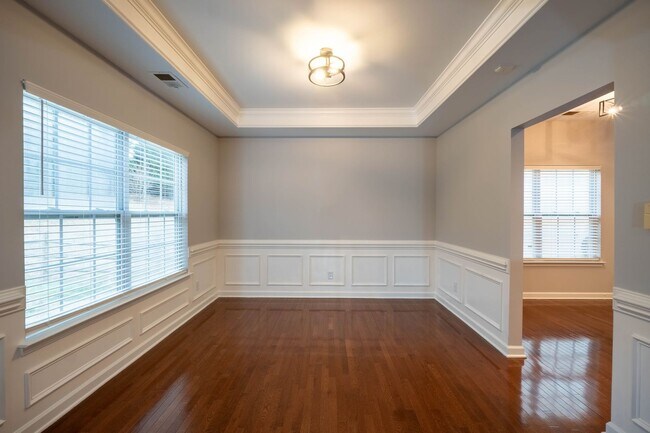 Photo - 9827 Shearwater Ave NW