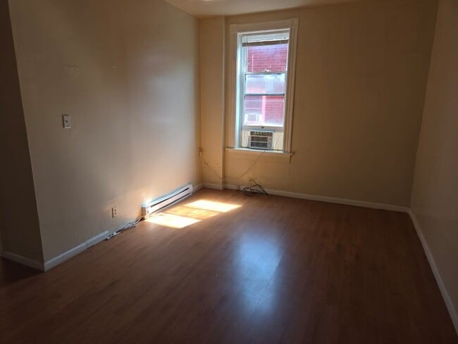 Photo - 3302 Winnebago St Unit 2F