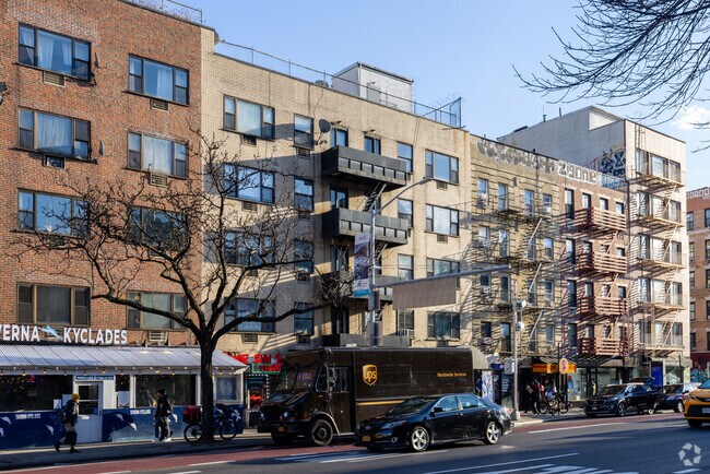 Photo - 132 Avenue C