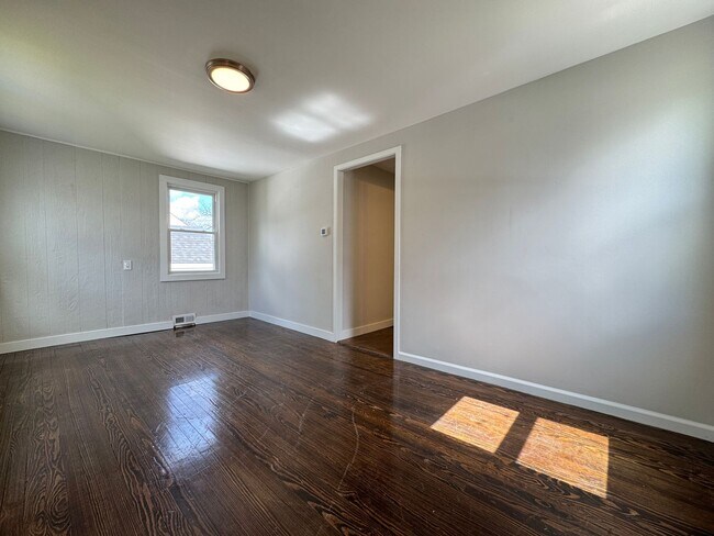 Photo - Newly Renovated Single Family in West Haven! Central A/C!