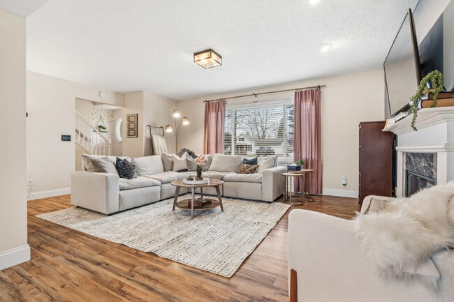 Photo - 185 Heights Ave Unit ID1341846P