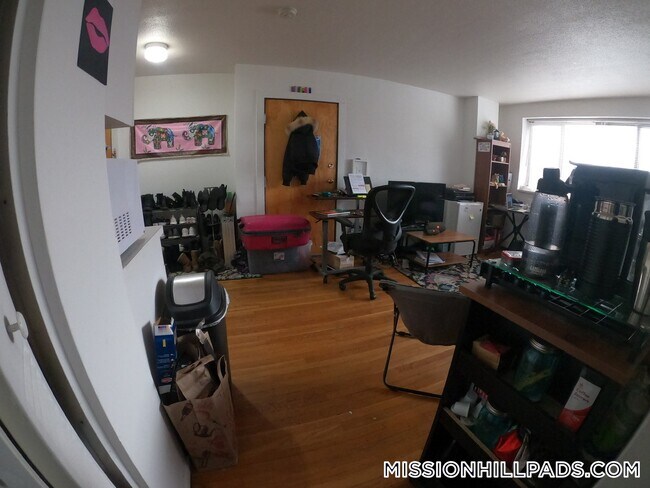 Photo - 226 Parker Hill Ave Unidad 5