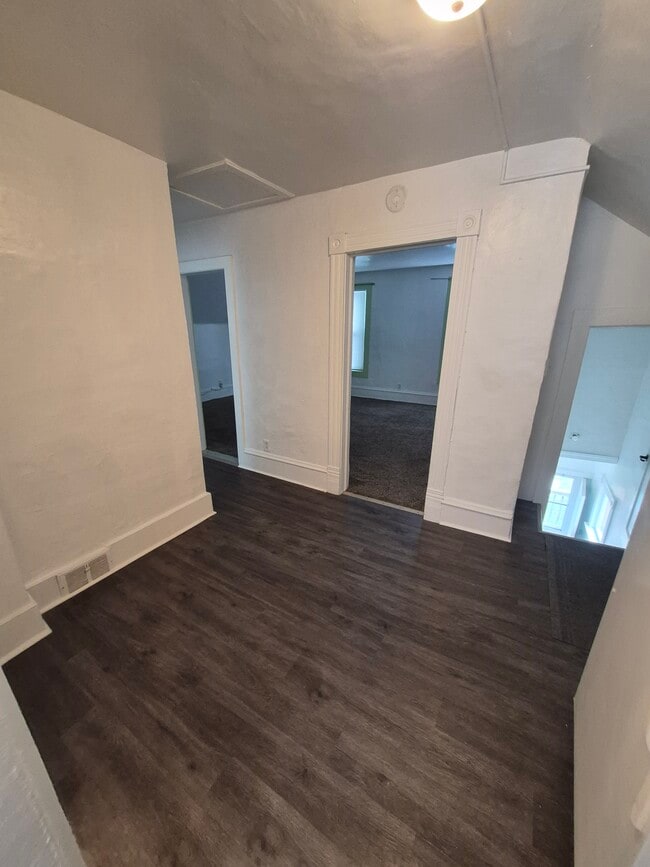 Photo - 307 15th St S Unidad #3