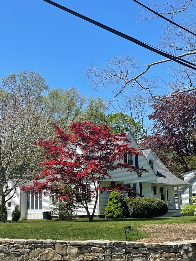 Building Photo - 32 E Wharf Rd Rental