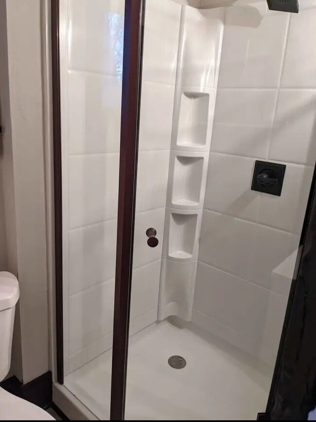 Photo - 820 E North St Unit 820 - lower