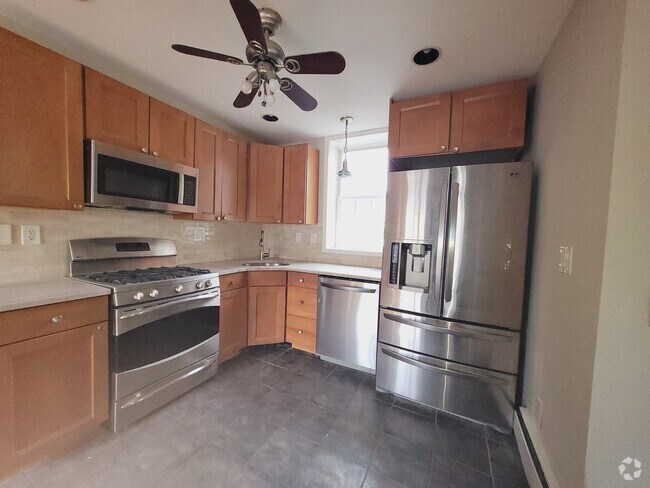 Building Photo - 27-29 Highland Ave Unit 29 Highland Ave Rental