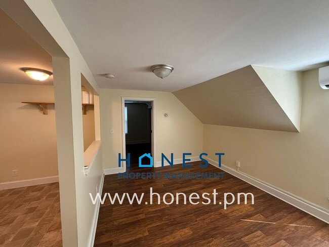Photo - 60 Cumberland St