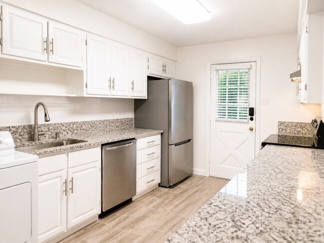 Photo - 12913 Trail Hollow Dr Unit 2913