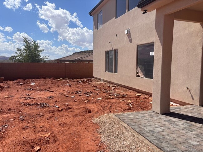 1924 Rimview Dr