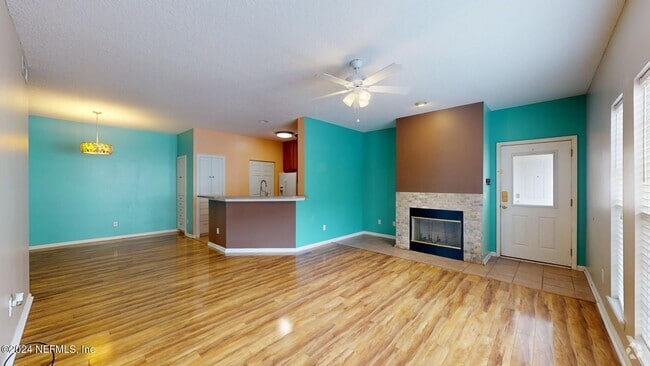Building Photo - 211 Jardin De Mer Pl Rental