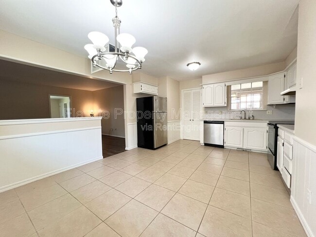 Photo - 4225 NW 51st St