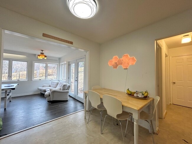 Photo - Spacious Home in Blacksburg VA.