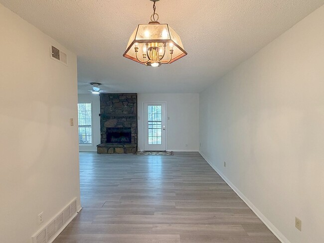 Photo - 6968 Wesley Ct