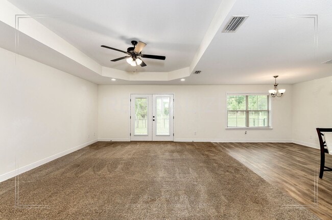 Photo - Elegant 4 Bed 3 Bath Cul-de-sac Home in Silverhill