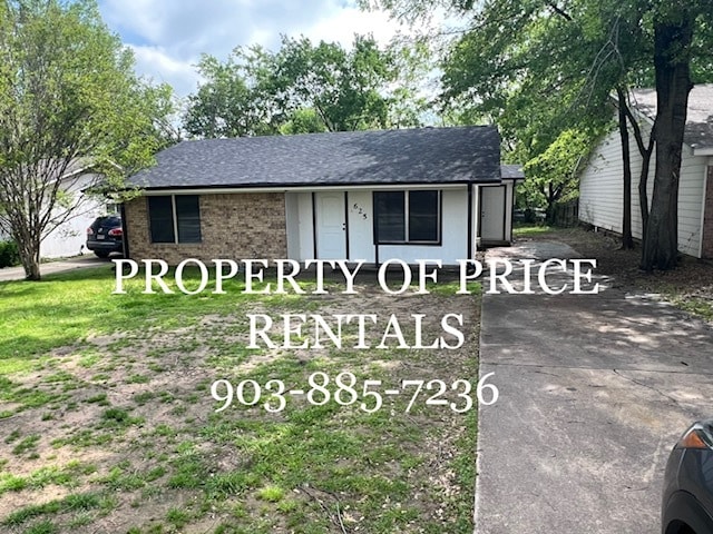 Building Photo - 625 League St S