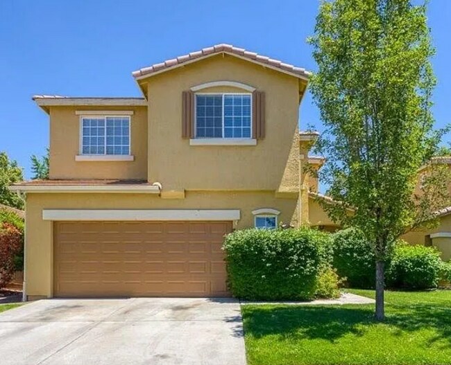3 Bedroom 2.5 Bath D'Andrea Home - 3 Bedroom 2.5 Bath D'Andrea Home