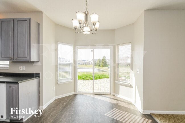 Photo - 8728 N Springview Dr