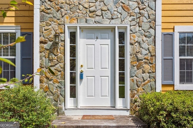 Photo - 525 Abbotts Hill Ln