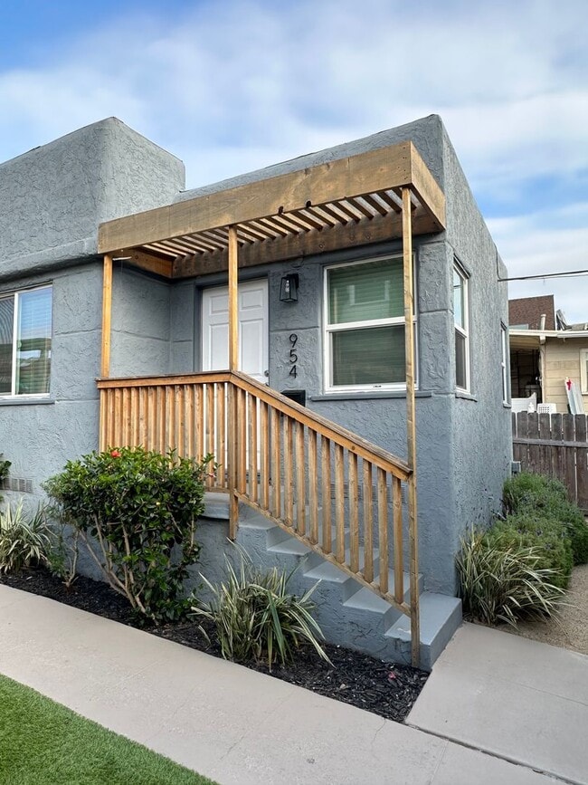 Building Photo - 952-58 22nd St Unit 954 22nd Street