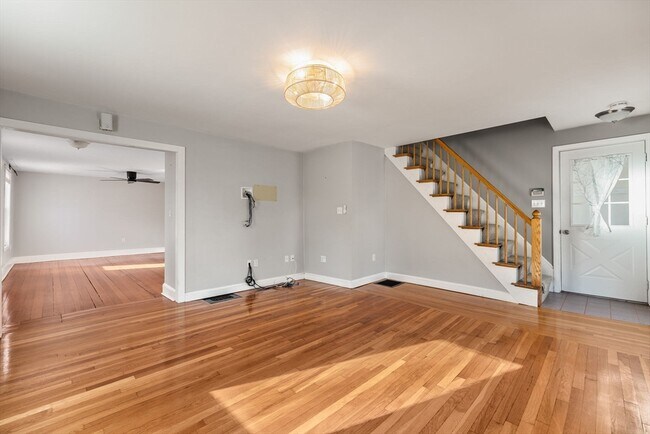 Photo - 12 Wright St Unit 1