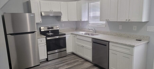 Building Photo - 1320 Shipley Church Rd Unit B