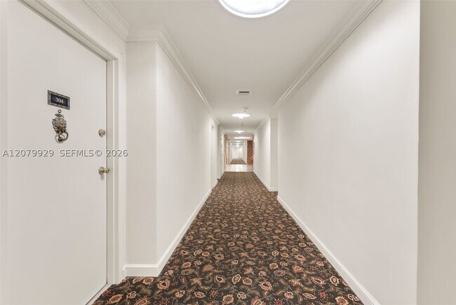 Photo - 700 Biltmore Ct Unit 304