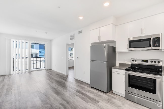 Building Photo - 1249 W 39th Pl Rental